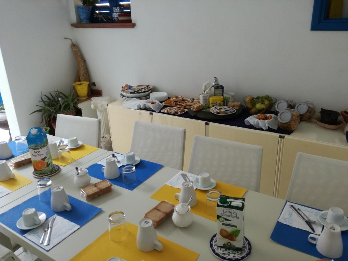 Mediterranea Guesthouse B&B Portopalo Di Capo Passero Dış mekan fotoğraf